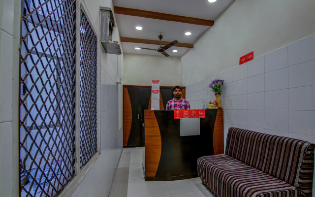 OYO 14669 Mayur's Residency