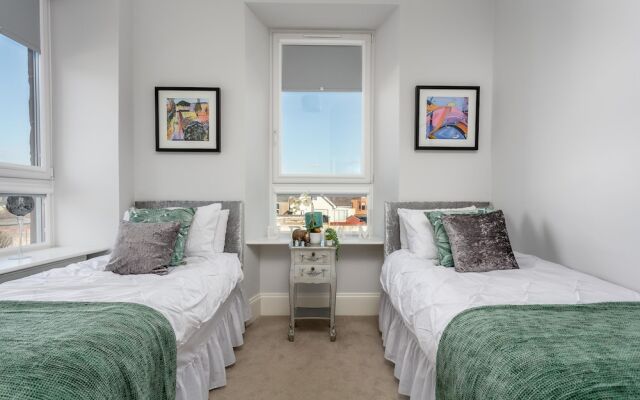 Coastal Retreat - Donnini Apartments