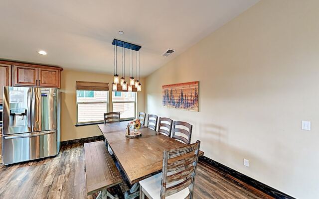 2015 South Lake Tahoe - 4 Br Home