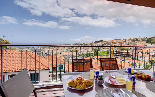 Arigato Apartment by MHM