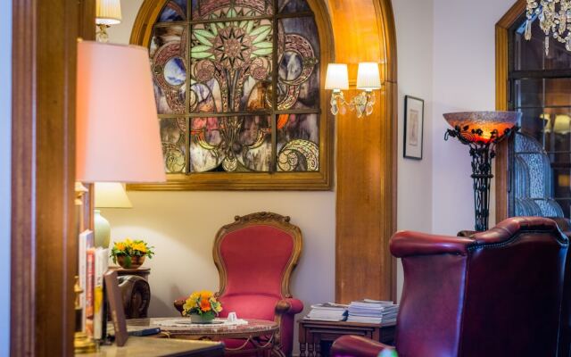 Firean Hotel