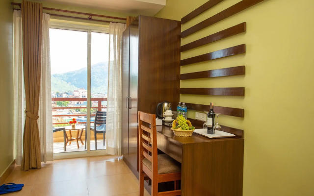 Hotel Lake Paradise