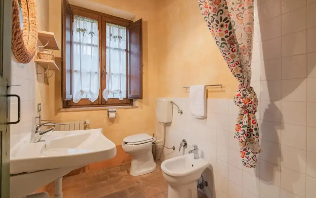 Apartment in Villa With Swimming Pool