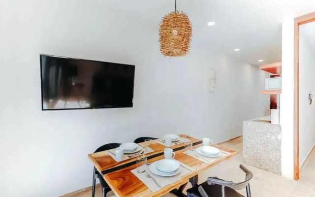 103 Amena Stylish 1BR APT 5min to the BEACH (GYM)