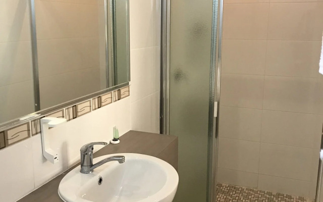 Robetown Motor Inn & Apartments