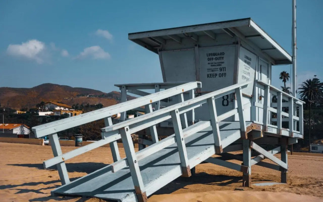 The Anza - A Calabasas Hotel