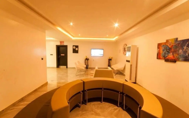 The Point Rayfield  Hotel