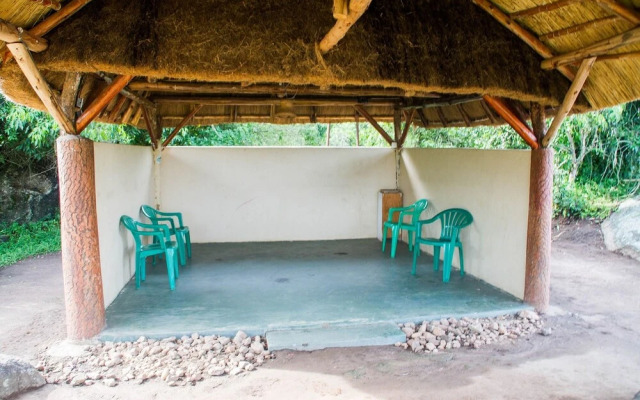 Kijuura Lodge