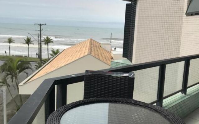 Lindo apartamento com vista para o mar