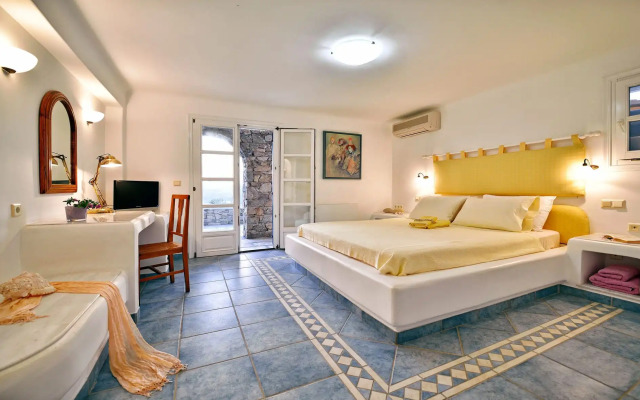 Mykonian Dianthus Villa