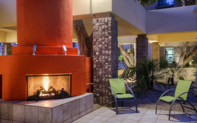 DoubleTree by Hilton Phoenix North