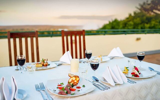 Victoria Falls Rainbow Hotel