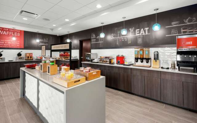 Hampton Inn & Suites Spokane Downtown-South