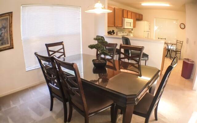 Private Pool ! 3 Bedroom Home by Redawning