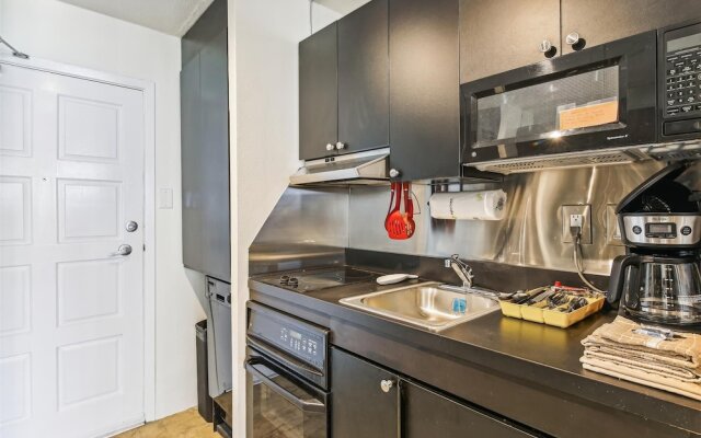 Islander East 309 - Seashell Studio