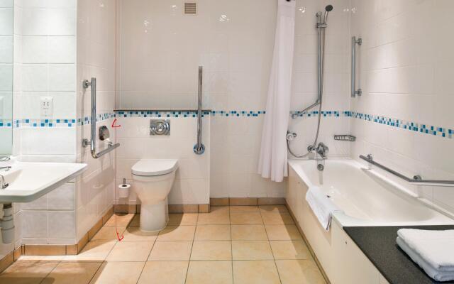 Holiday Inn Runcorn by IHG