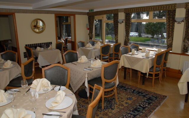 Grimstock Country House