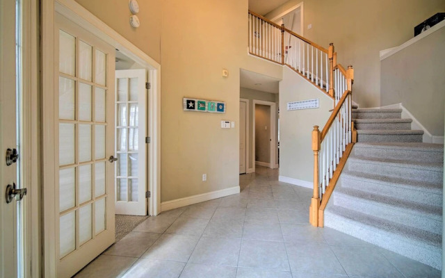 Spacious Brigantine Home ~ 1 Block to Beach!