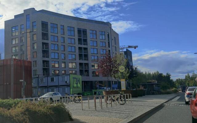 New Studio Wave near Airport