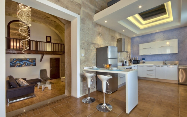 Waterfront Valletta House-tritoni hotels