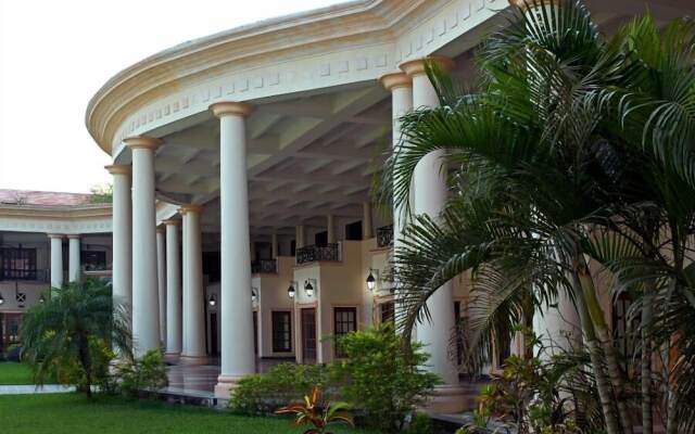 Lake Land Country Club Residency