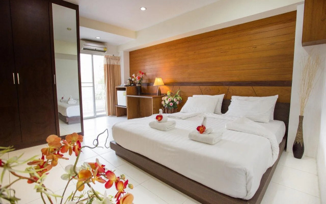 The Loft Resort Bangkok