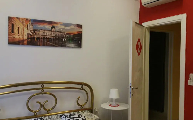 Guerrero Rooms