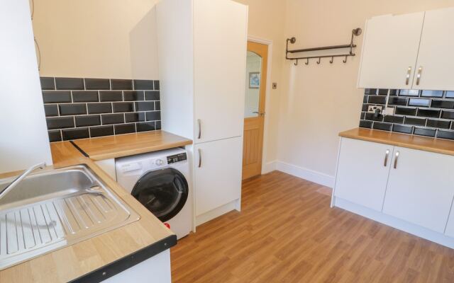 The Creel Apartment