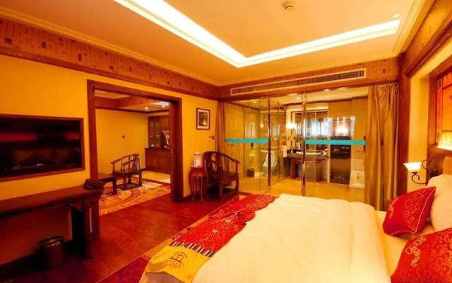 Lijiang Golden Path Hospitality