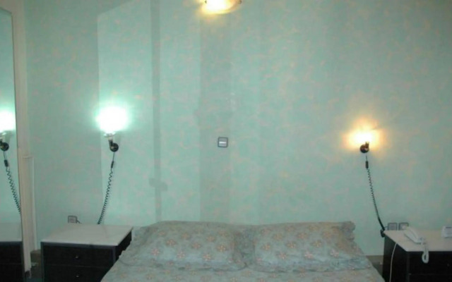 Prima Hotel