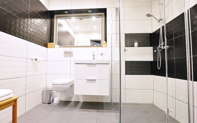 Designomania Apartments