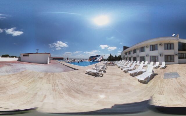 Burgaz Resort Aquapark Hotel