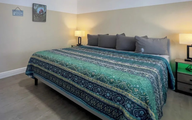 TriLuxe Inn & Studios