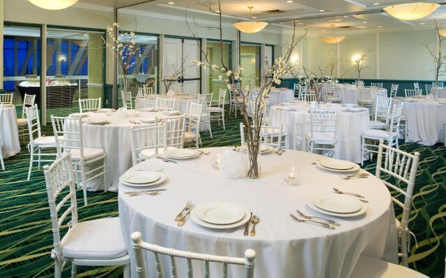 Holiday Inn Va Beach-Oceanside (21st St) by IHG