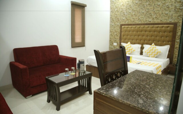 FabHotel Signia Zirakpur