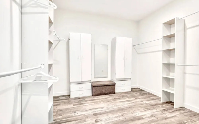 Upstay - Lakeside Getaway - Pool Hot Tub Games