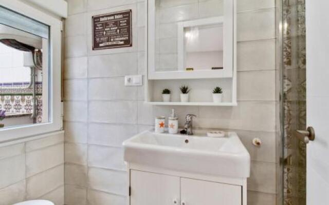 Alameda Barcelo With Terrace