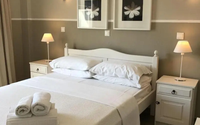 Paradisos Hotel