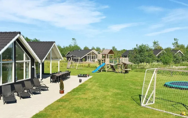Pleasant Holiday Home in Vaggerlose near Sea