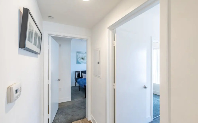 East West Comfort: Hollywood Walk Of Fame Apartments