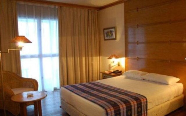 Sutra Beach Resort