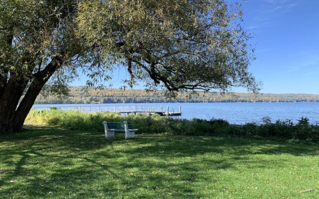 Country Inn & Suites Ithaca