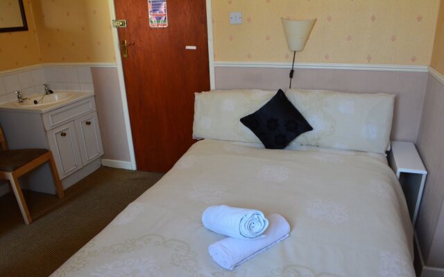 Holm Lea Hotel