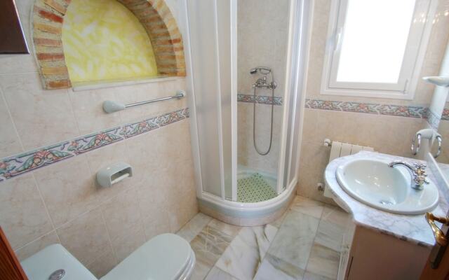 Gema - Pretty Holiday Home in Calpe