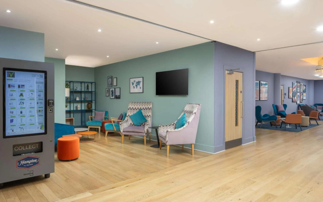 Hampton by Hilton London Gatwick Airport