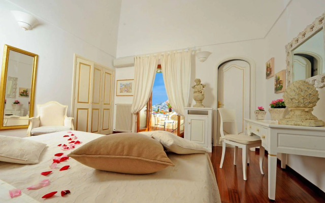 Villa Mary Suites