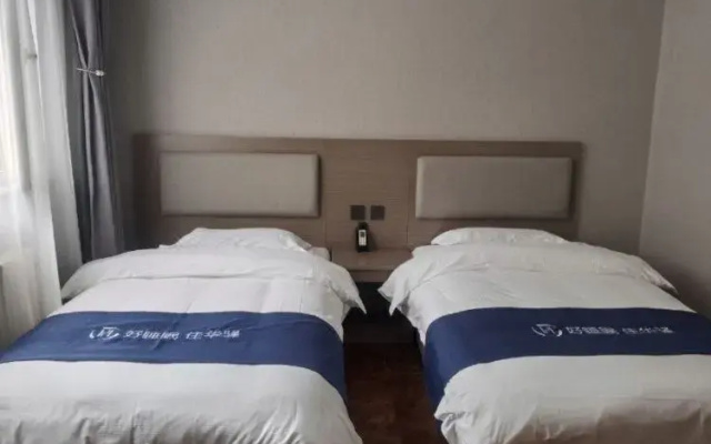 RuJia Huayi Homestay (Xianghe Zhongyi Furniture City)