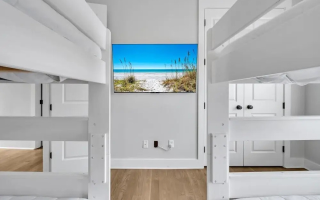 Beach, Please