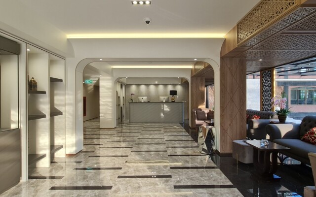 Almas Hotel Bangkok