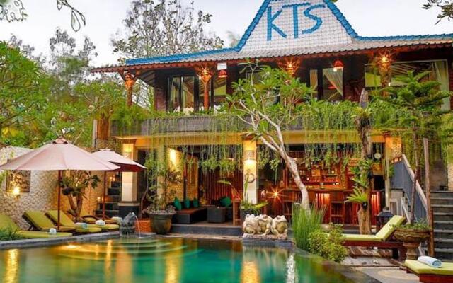 KTS Authentic Balinese Villas